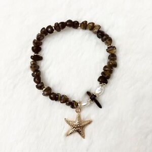 5/$25 🩷 Gold Starfish Charm Brown Bead Stretch Bracelet
